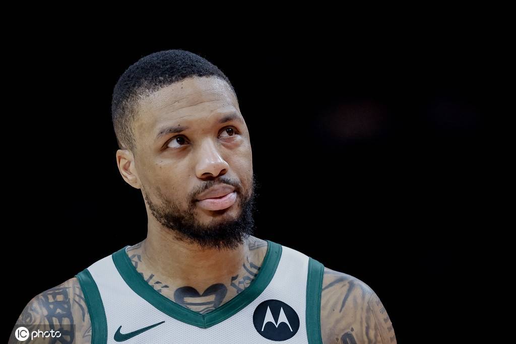 利拉德血栓休战重创雄鹿 表哥组合豪赌已彻底失败？